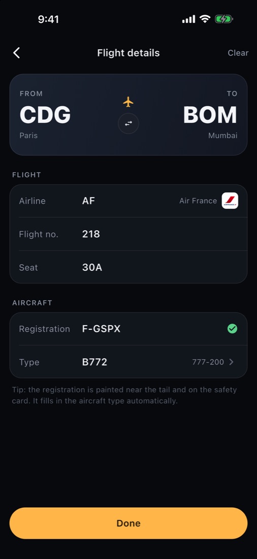 Flight details screen with airline, flight number, seat and aircraft
